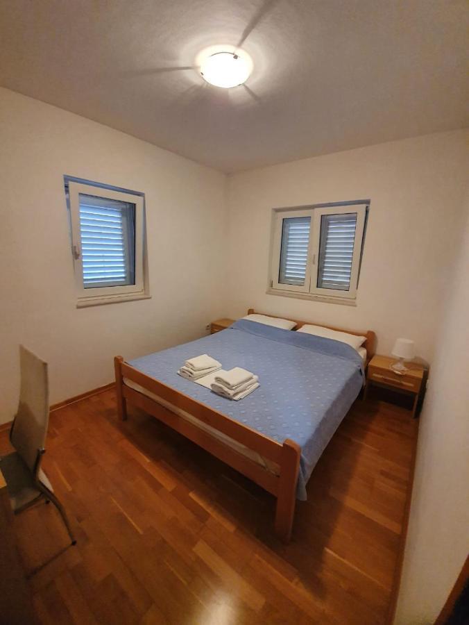 Aparthotel Marina Gromela Mirce Eksteriør billede