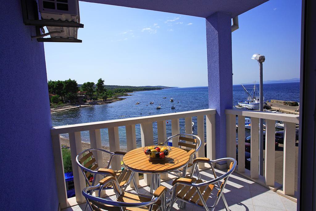 Aparthotel Marina Gromela Mirce Værelse billede
